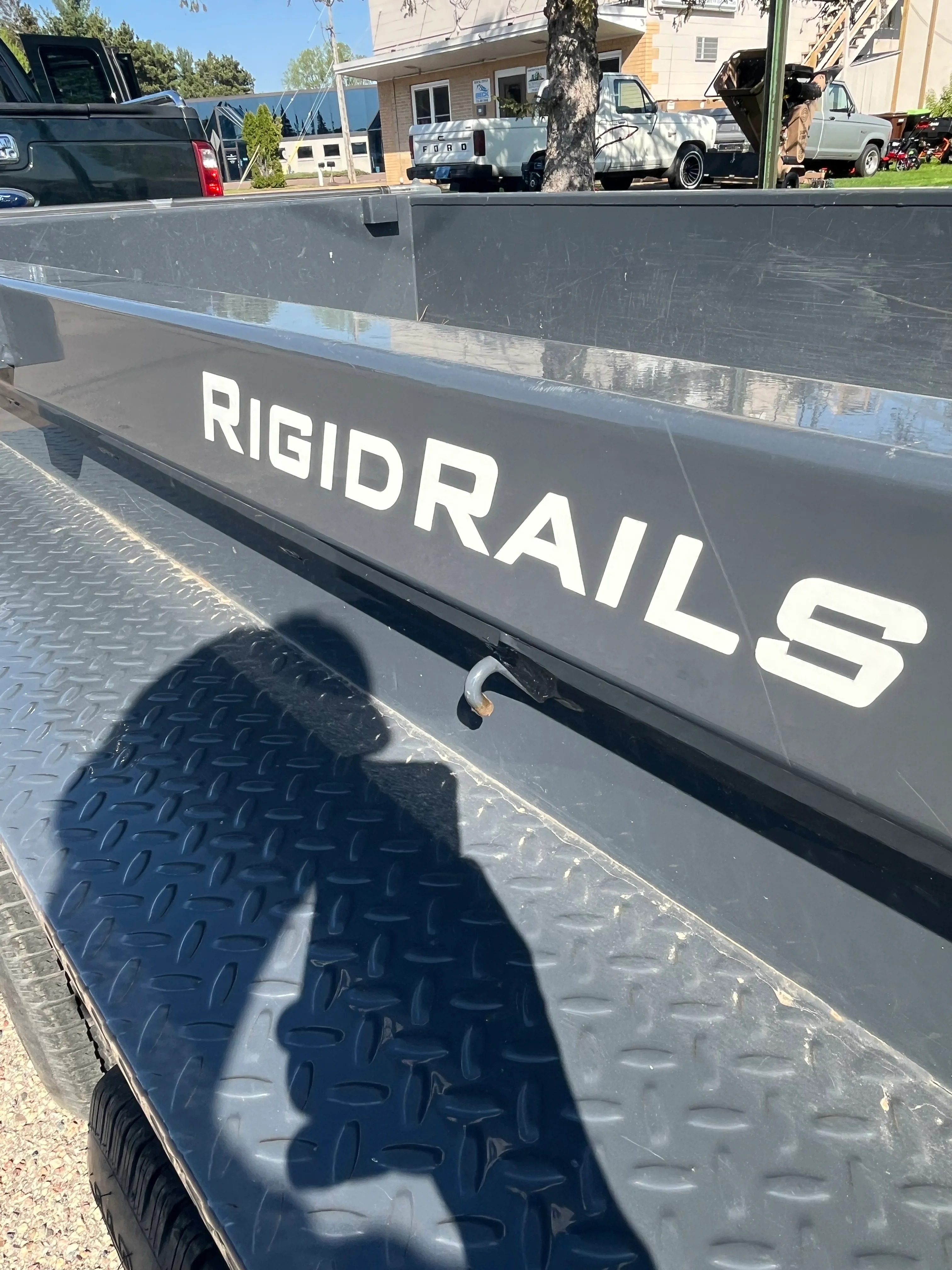 10' Dump Trailer rental photo 2 - Eau Claire WI trailer rental