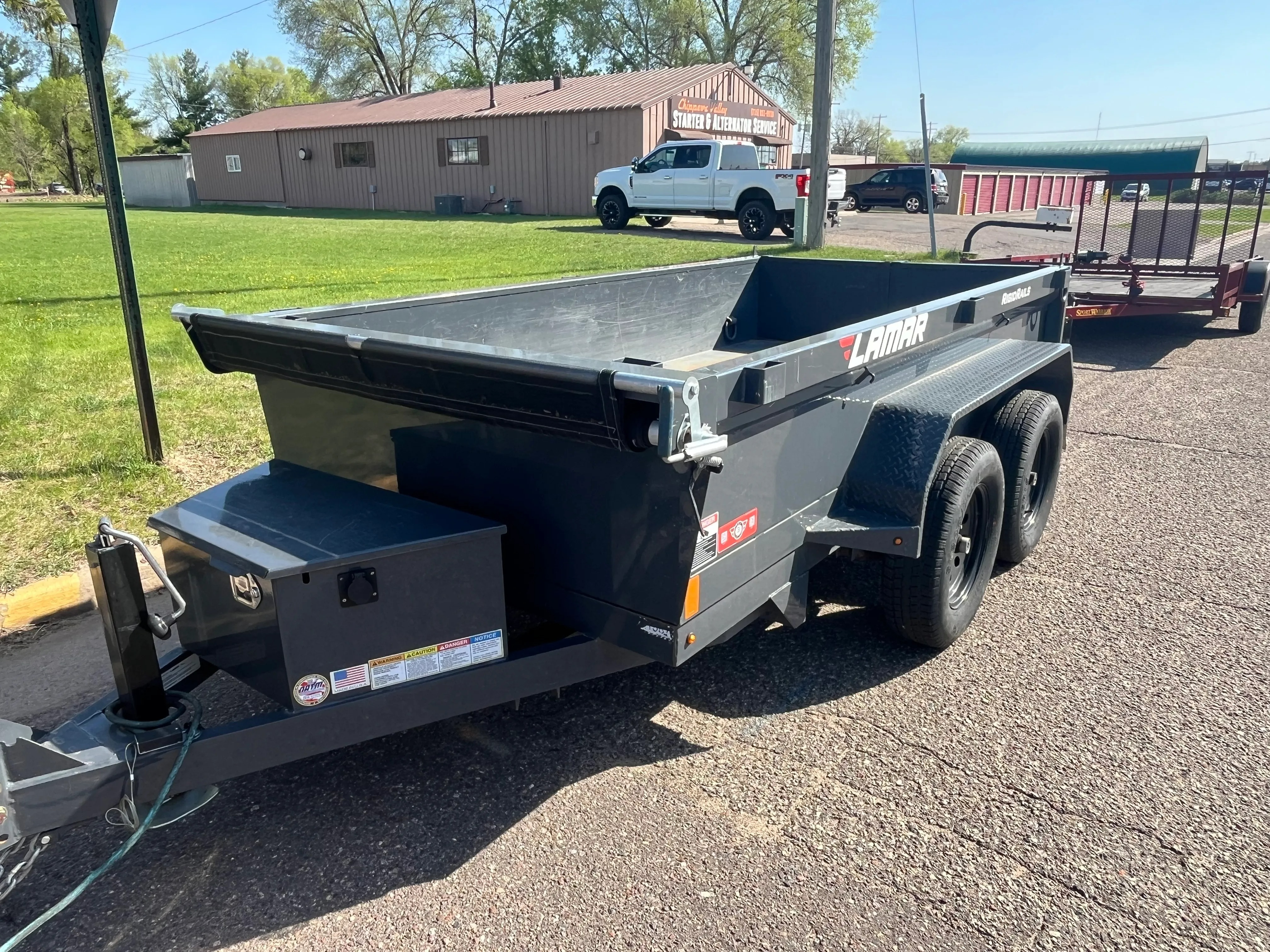 10' Dump Trailer rental photo 6 - Eau Claire WI trailer rental